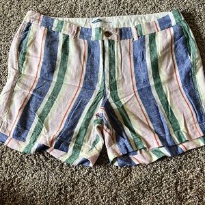 Old Navy everyday short, size 16. Linen blend, multi-colored stripe